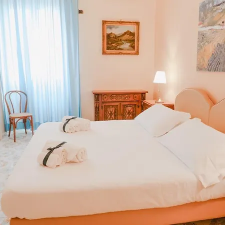 Amleto Hotel 4*