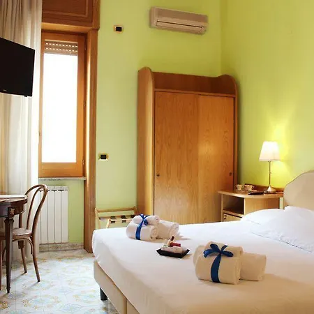 Amleto 4* Pompei